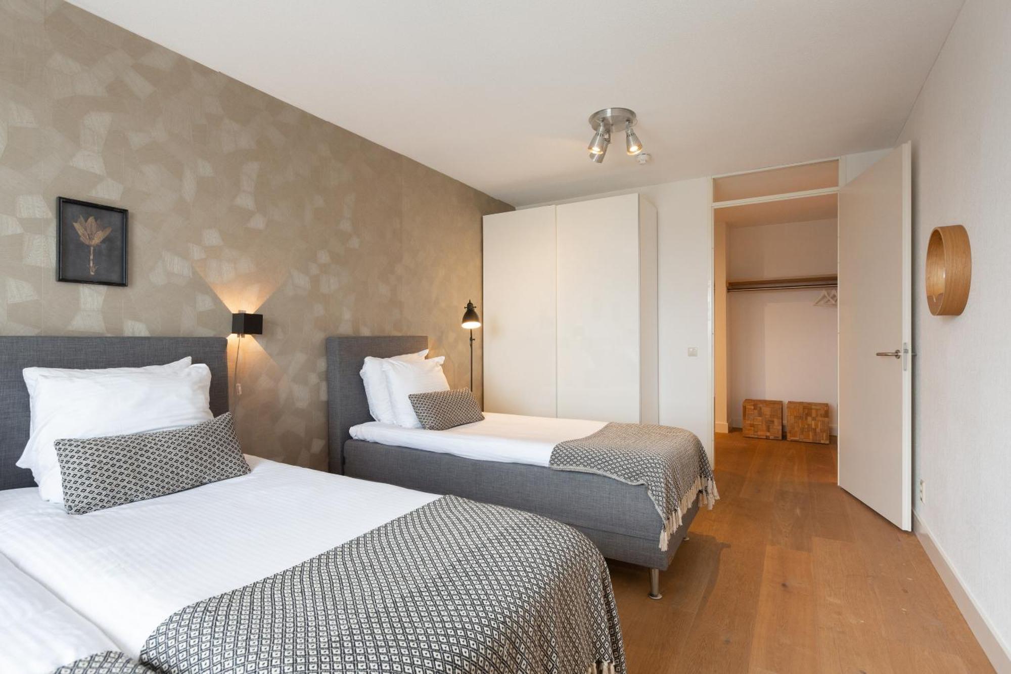Bizstay Harbour III Scheveningen Apartments لاهاي الغرفة الصورة