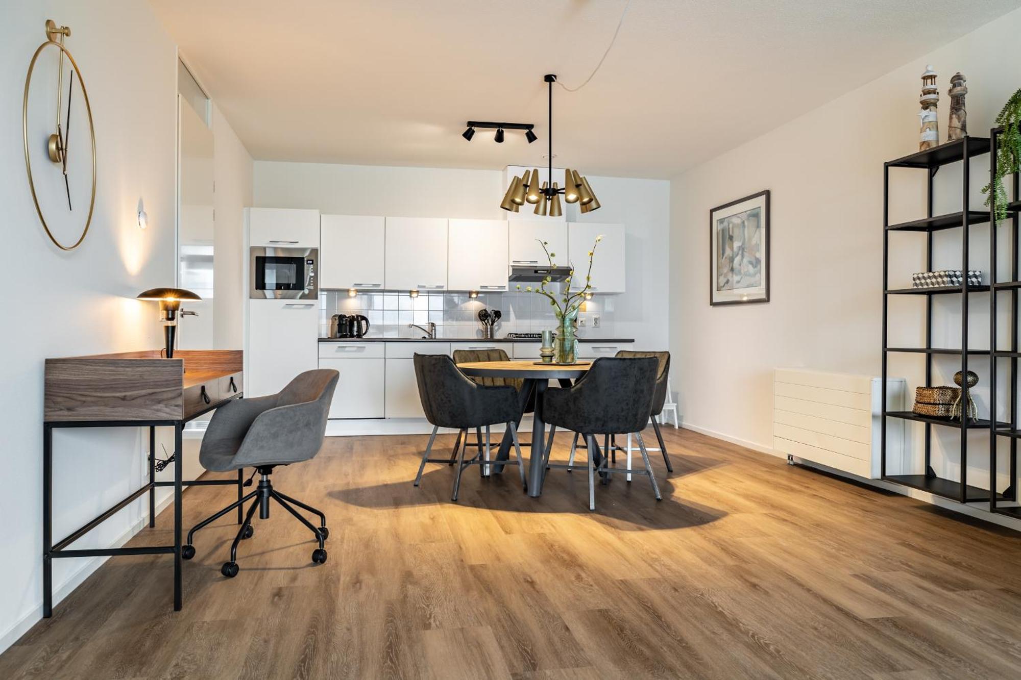 Bizstay Harbour III Scheveningen Apartments لاهاي الغرفة الصورة